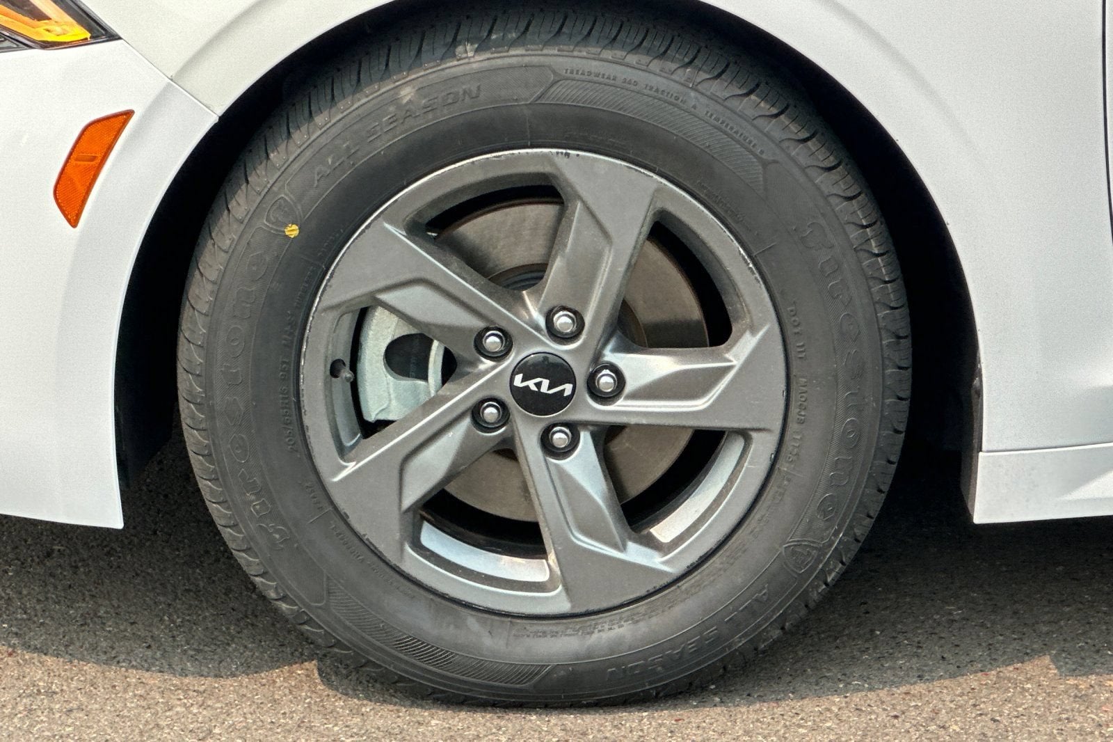 2023 Kia K5 LXS