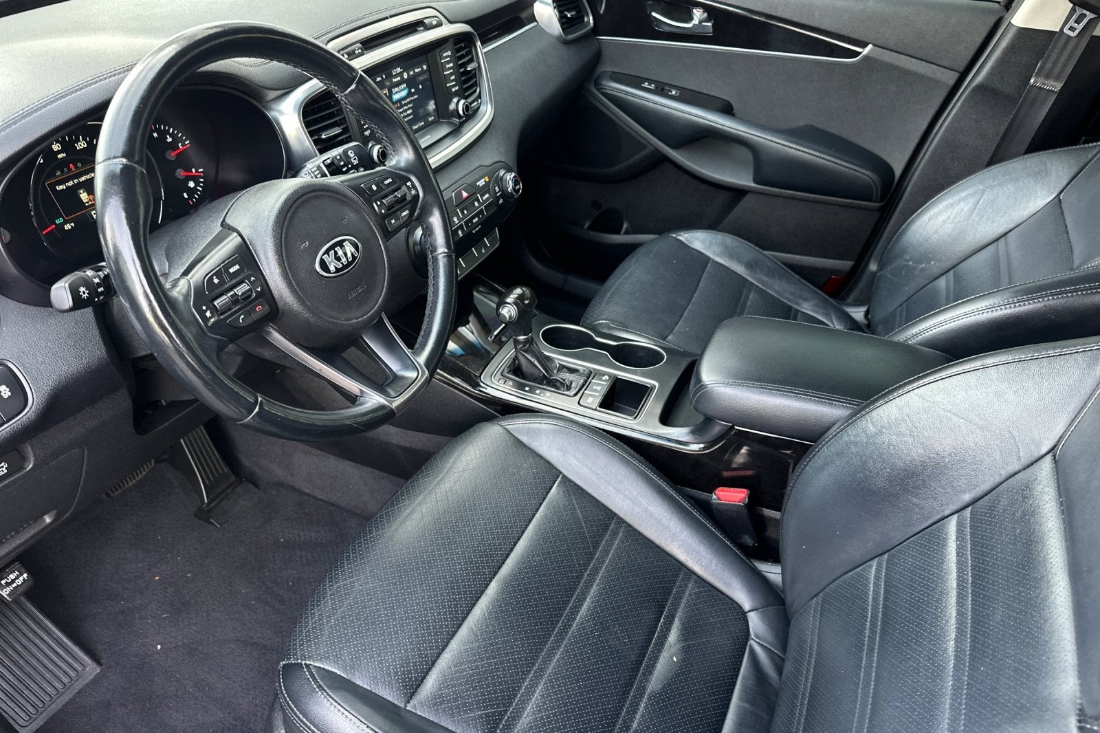 2017 Kia Sorento EX V6