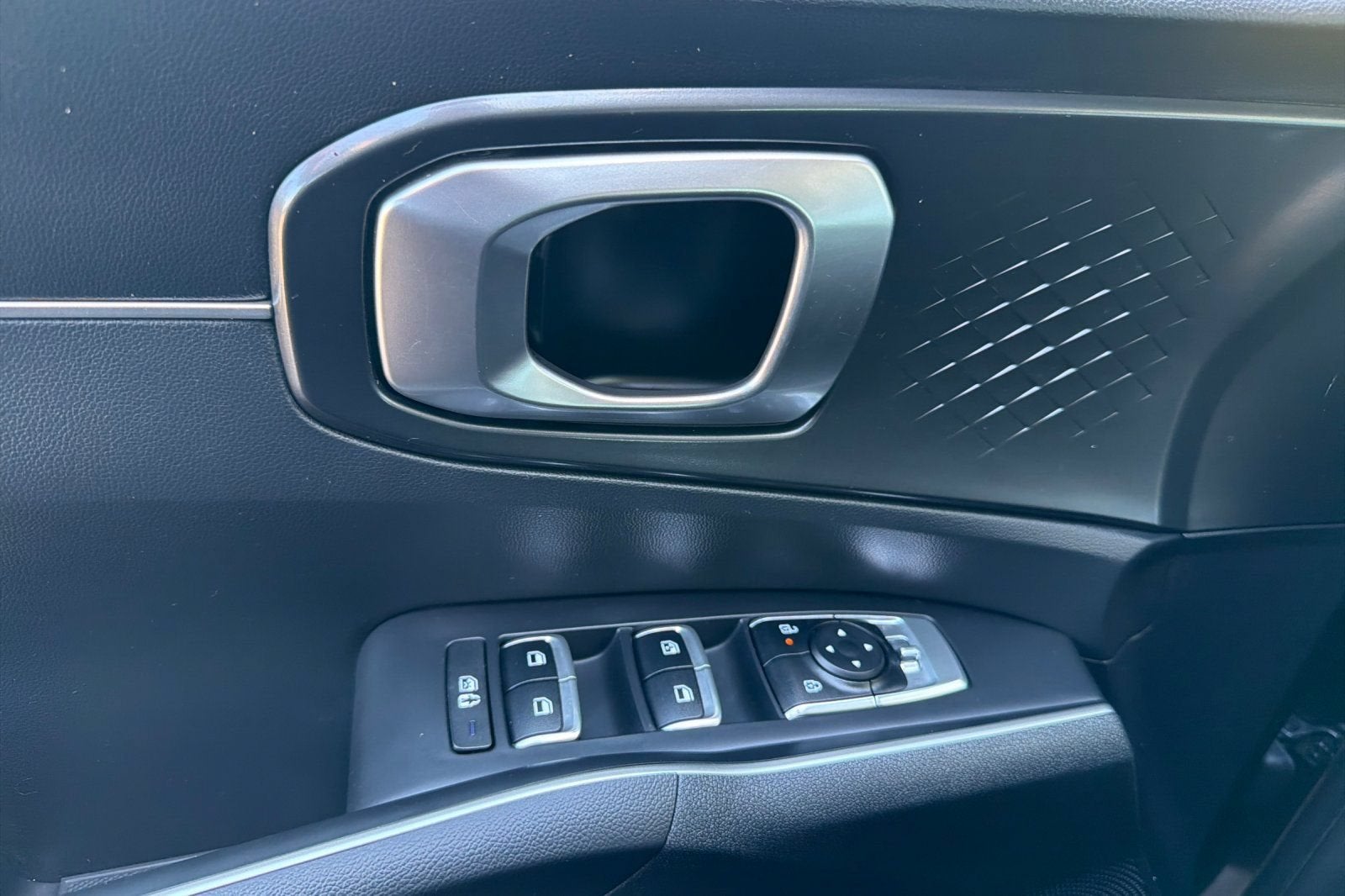2025 Kia Sorento X-Line EX