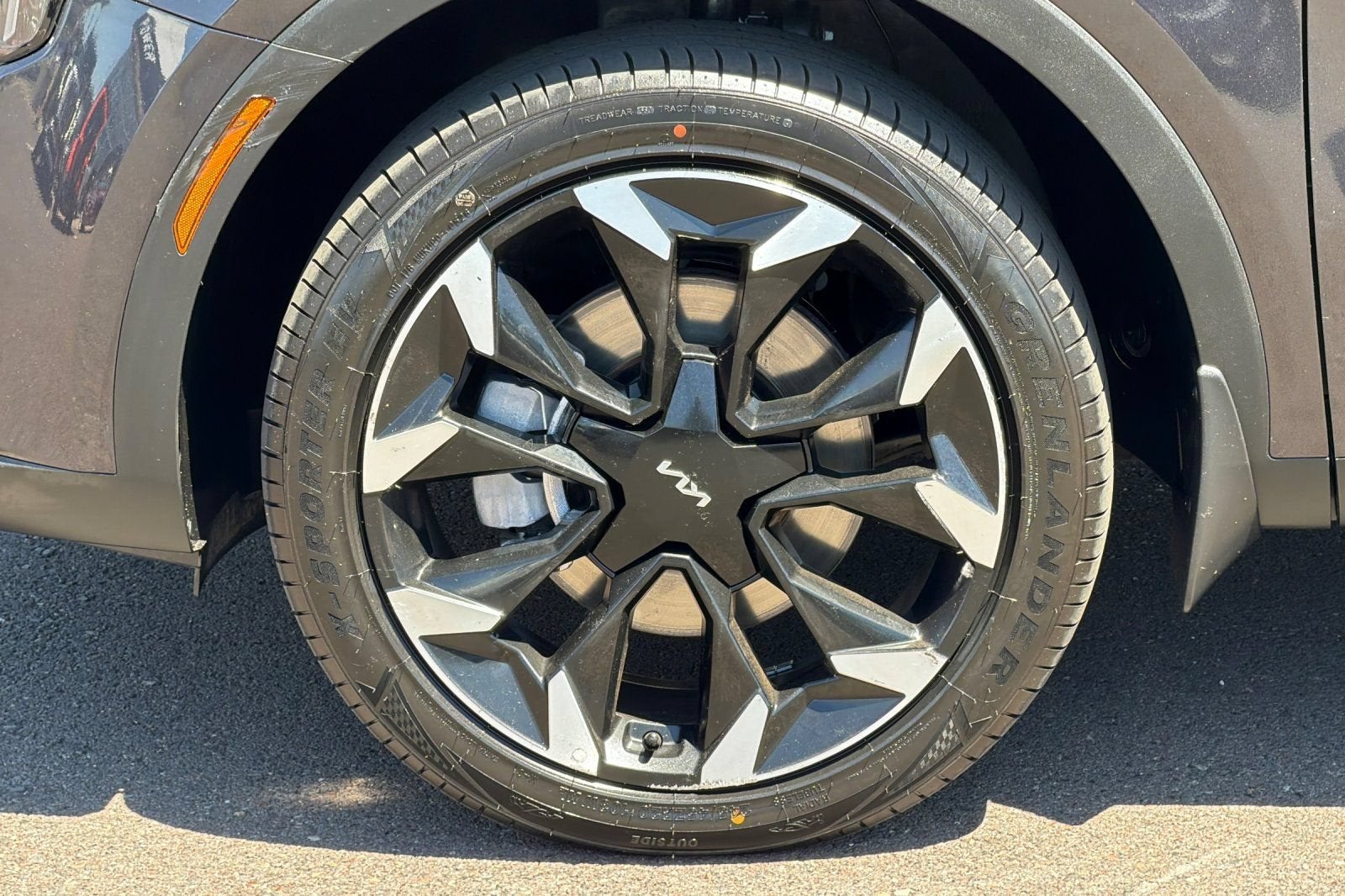 2025 Kia Sorento X-Line EX