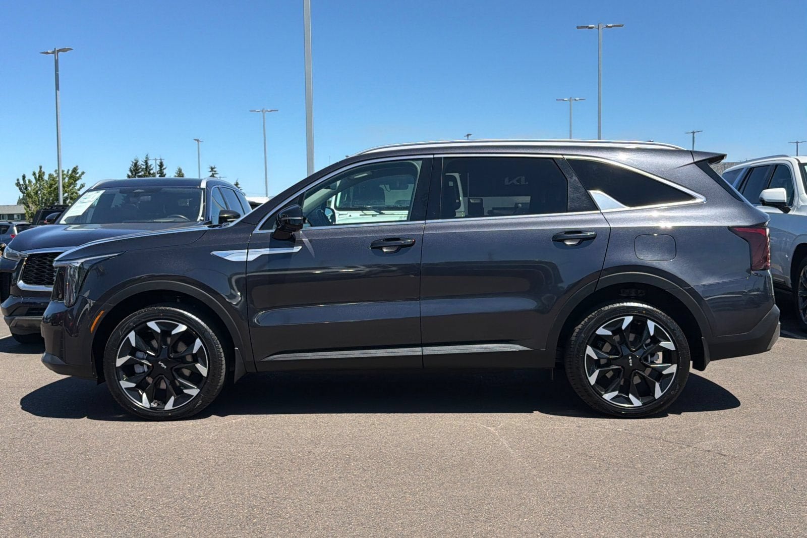 2025 Kia Sorento X-Line EX