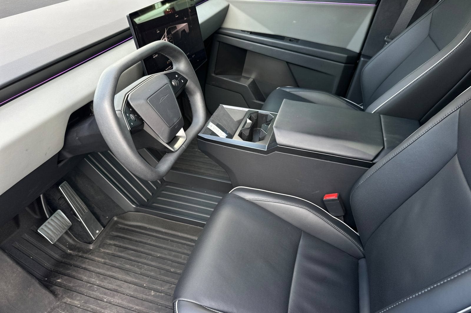 2025 Tesla Cybertruck 4DR AWD