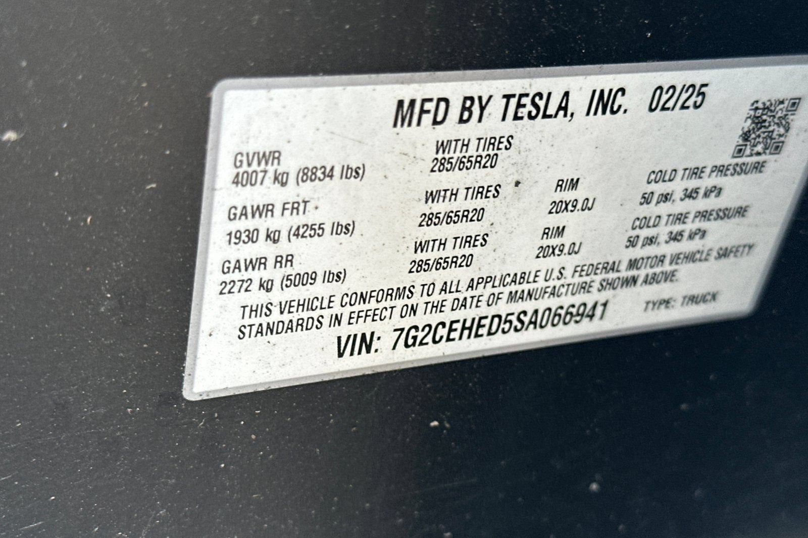 2025 Tesla Cybertruck 4DR AWD