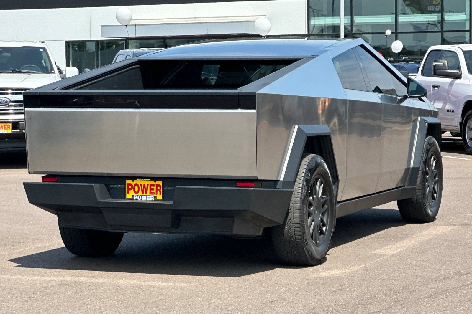 2025 Tesla Cybertruck 4DR AWD