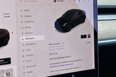 2022 Tesla Model Y Long Range