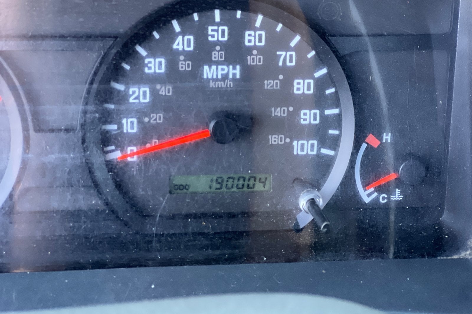 2009 Isuzu NPR HD DSL REG MT/NPR HD WHITE CAB IBT PWL