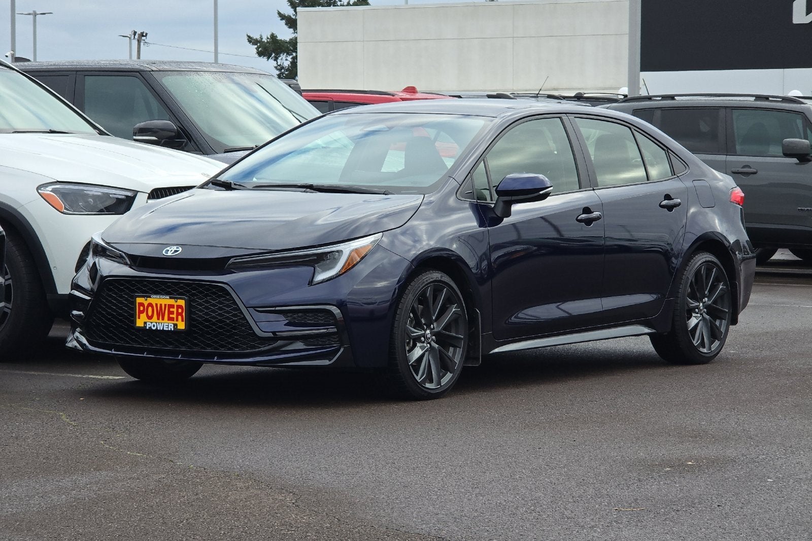 2025 Toyota Corolla Hybrid LE