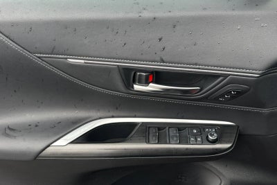 2023 Toyota Venza LE