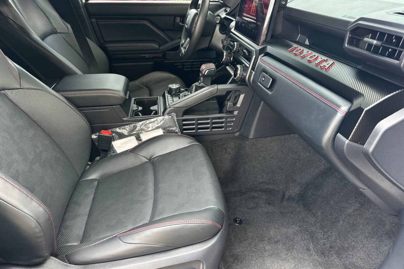 2025 Toyota 4Runner Hybrid TRD Off Road