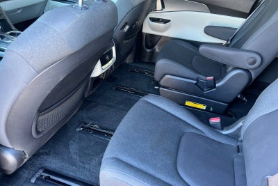 2022 Kia Carnival LX