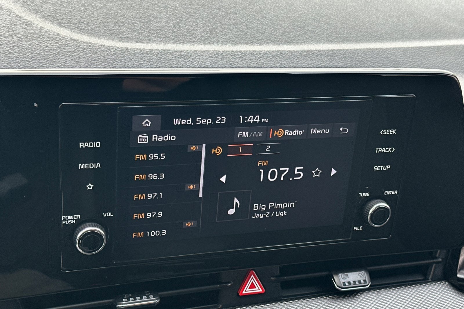 2023 Kia Sportage Hybrid LX