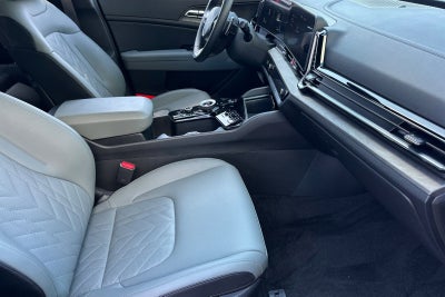2025 Kia Sportage Plug-In Hybrid X-Line