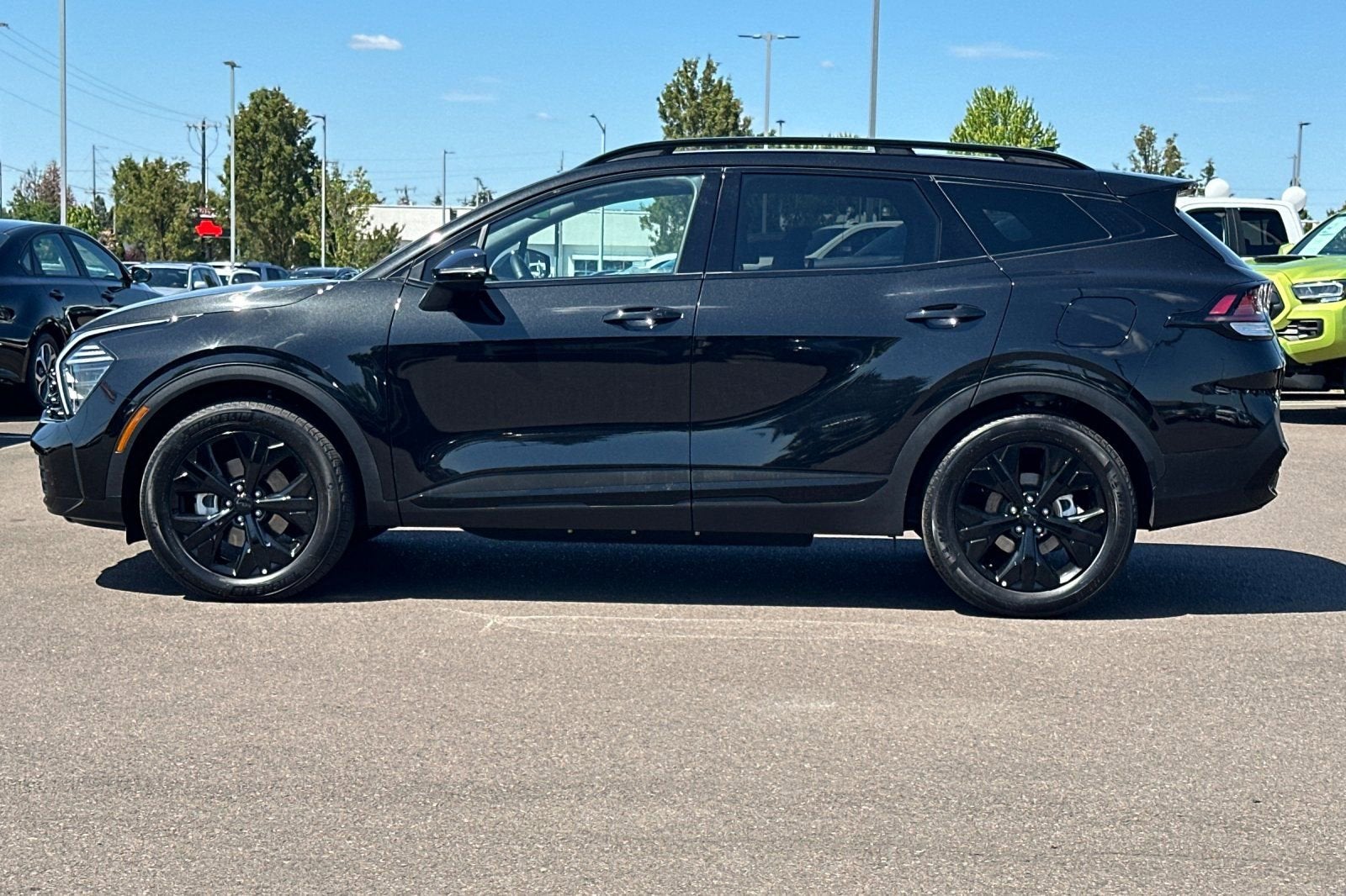 2025 Kia Sportage Plug-In Hybrid X-Line