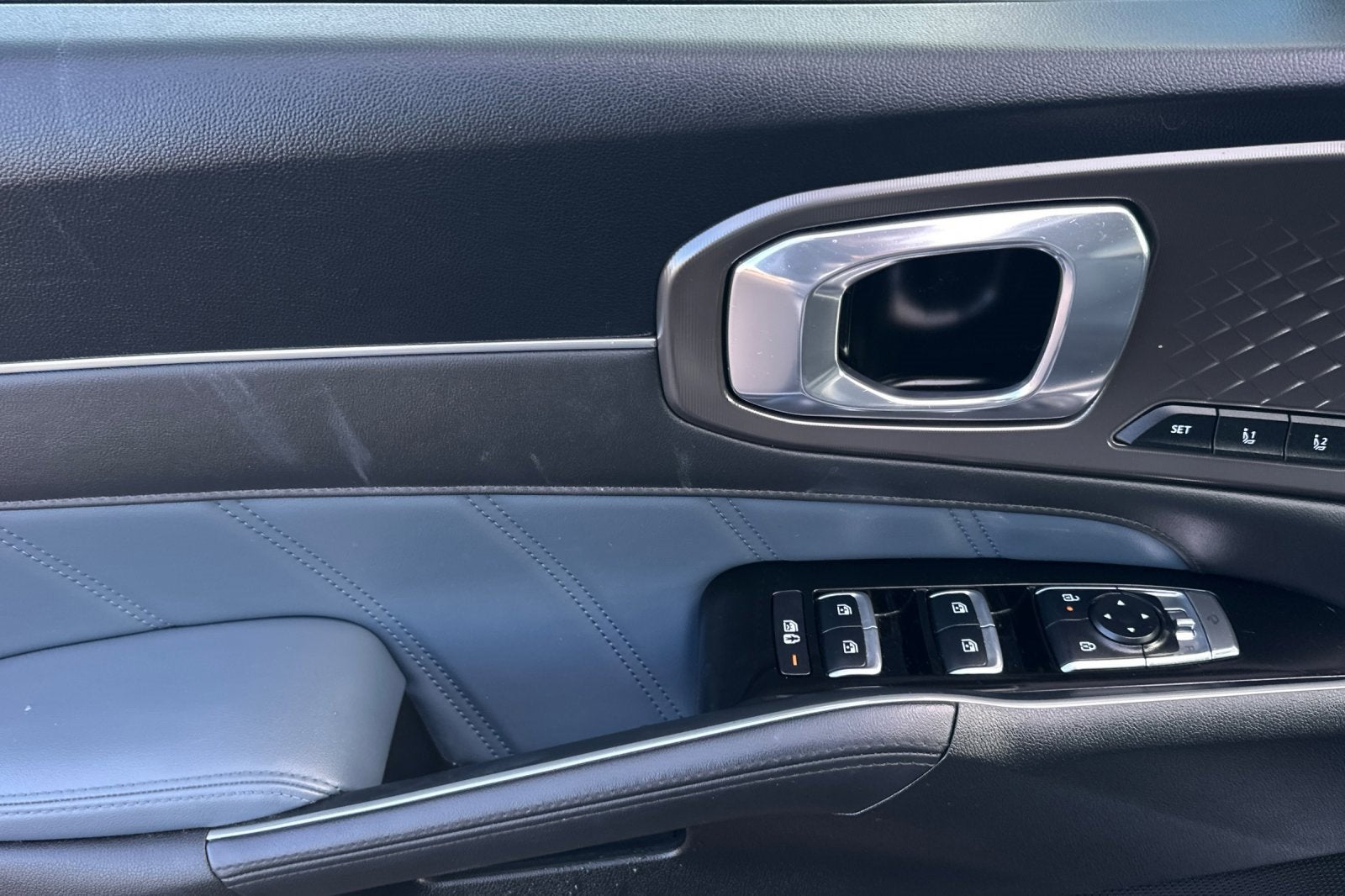 2025 Kia Sorento Plug-In Hybrid SX Prestige