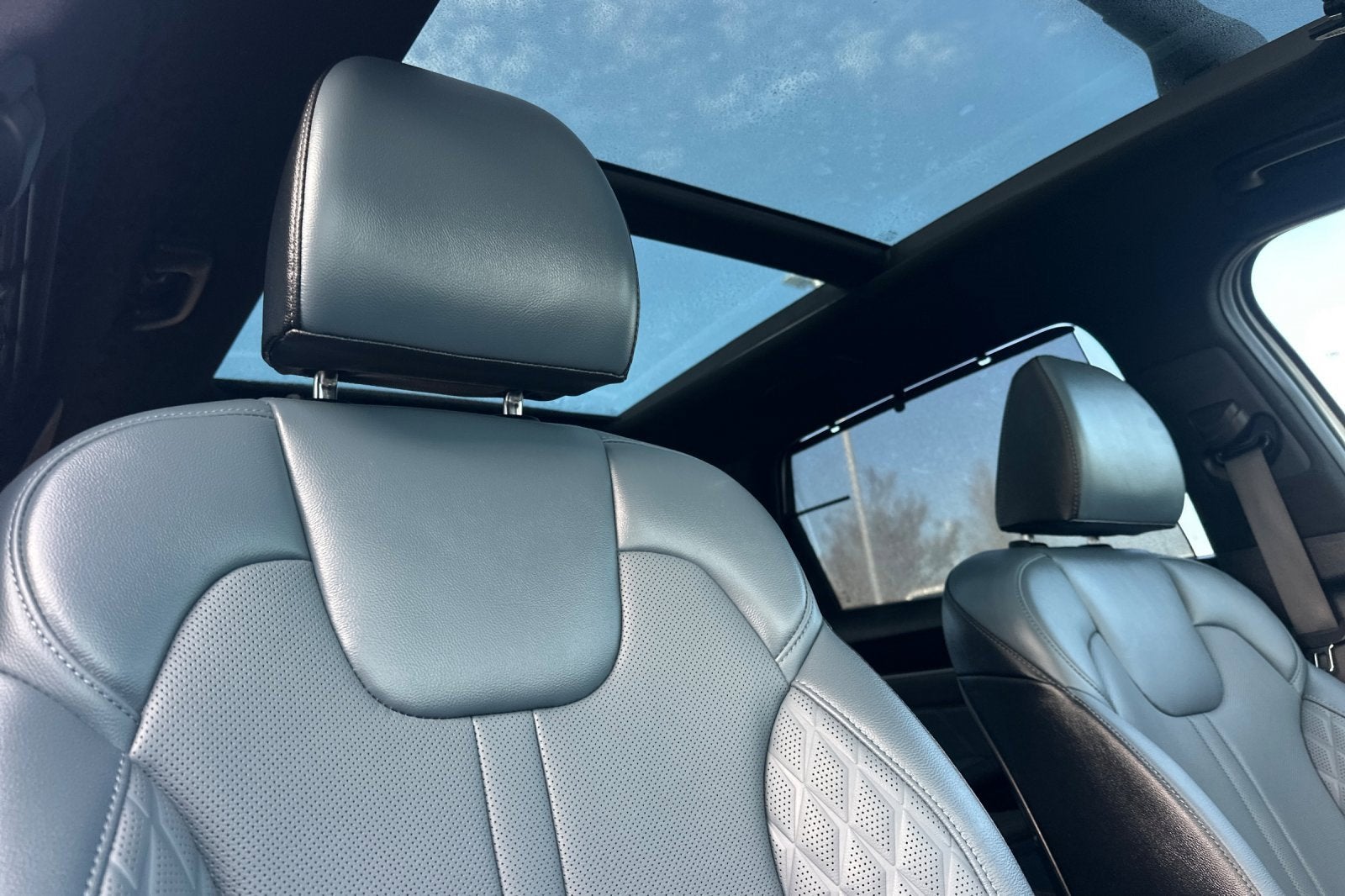 2025 Kia Sorento Plug-In Hybrid SX Prestige