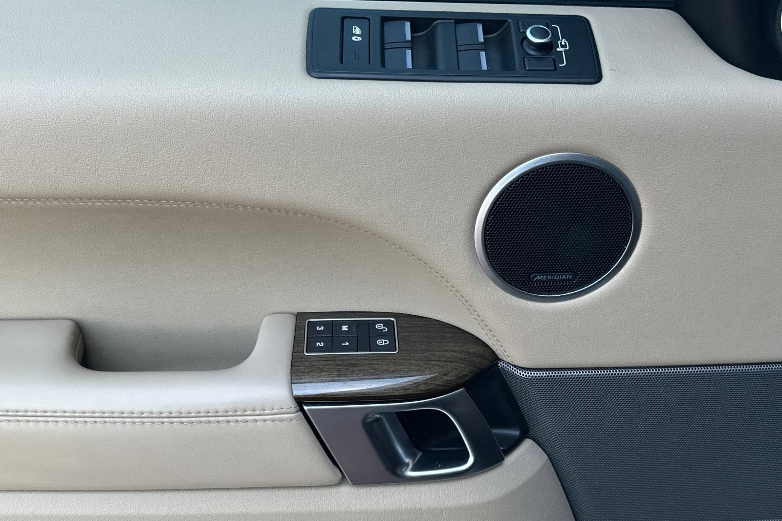 2017 Land Rover Range Rover Sport HSE