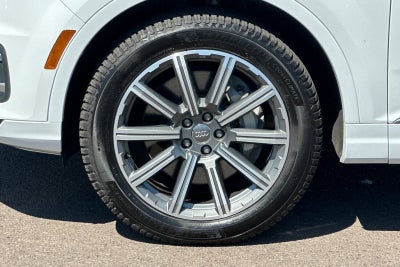 2019 Audi Q7 Premium Plus
