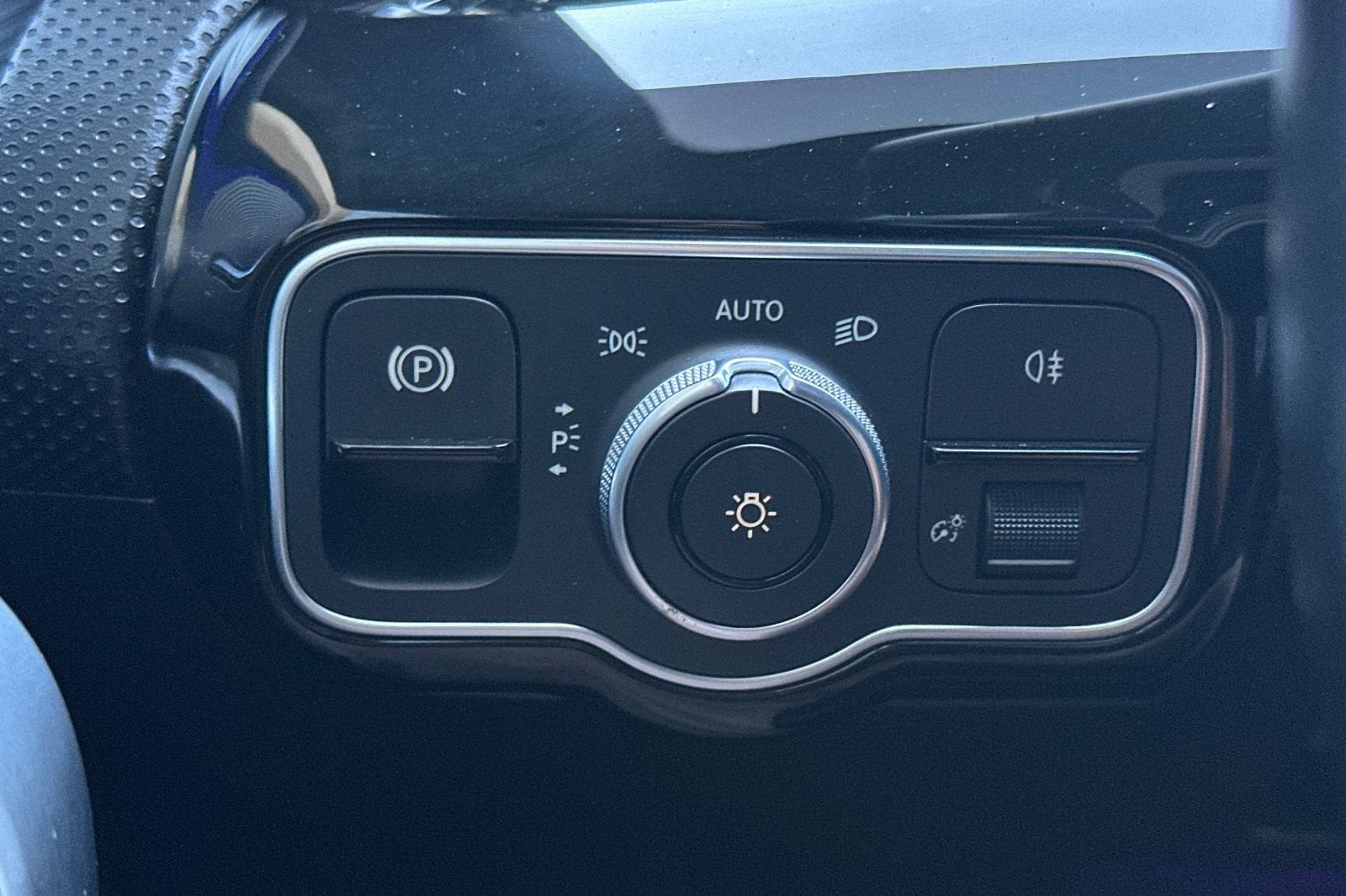 2019 Mercedes-Benz A-Class A 220