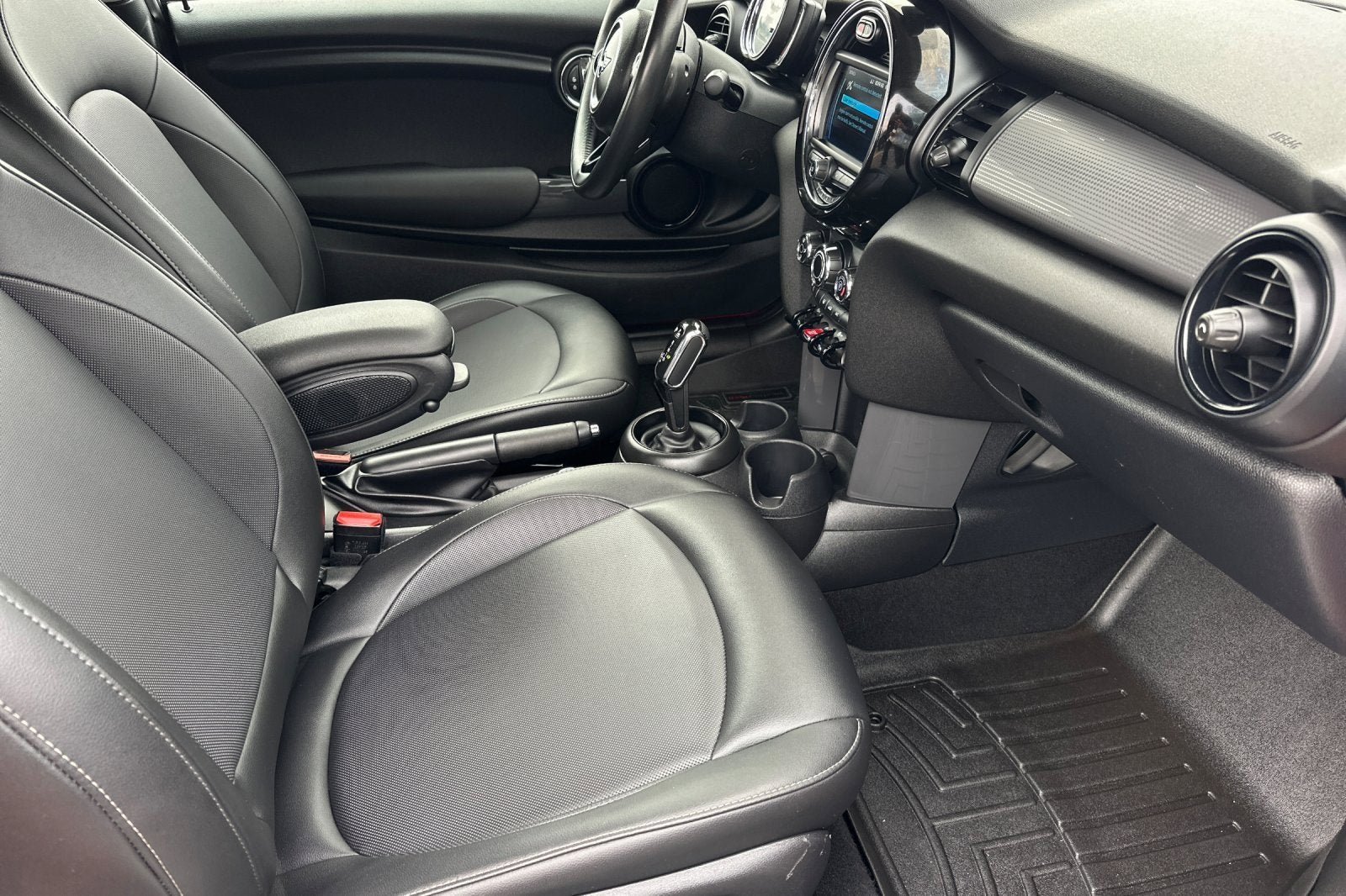 2021 MINI Hardtop 2 Door Cooper