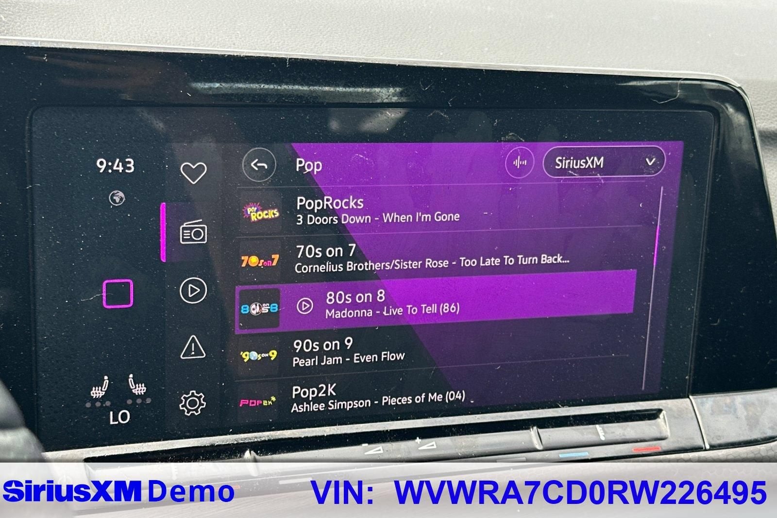 2024 Volkswagen Golf GTI SE