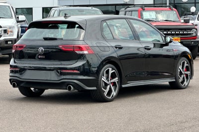 2024 Volkswagen Golf GTI SE