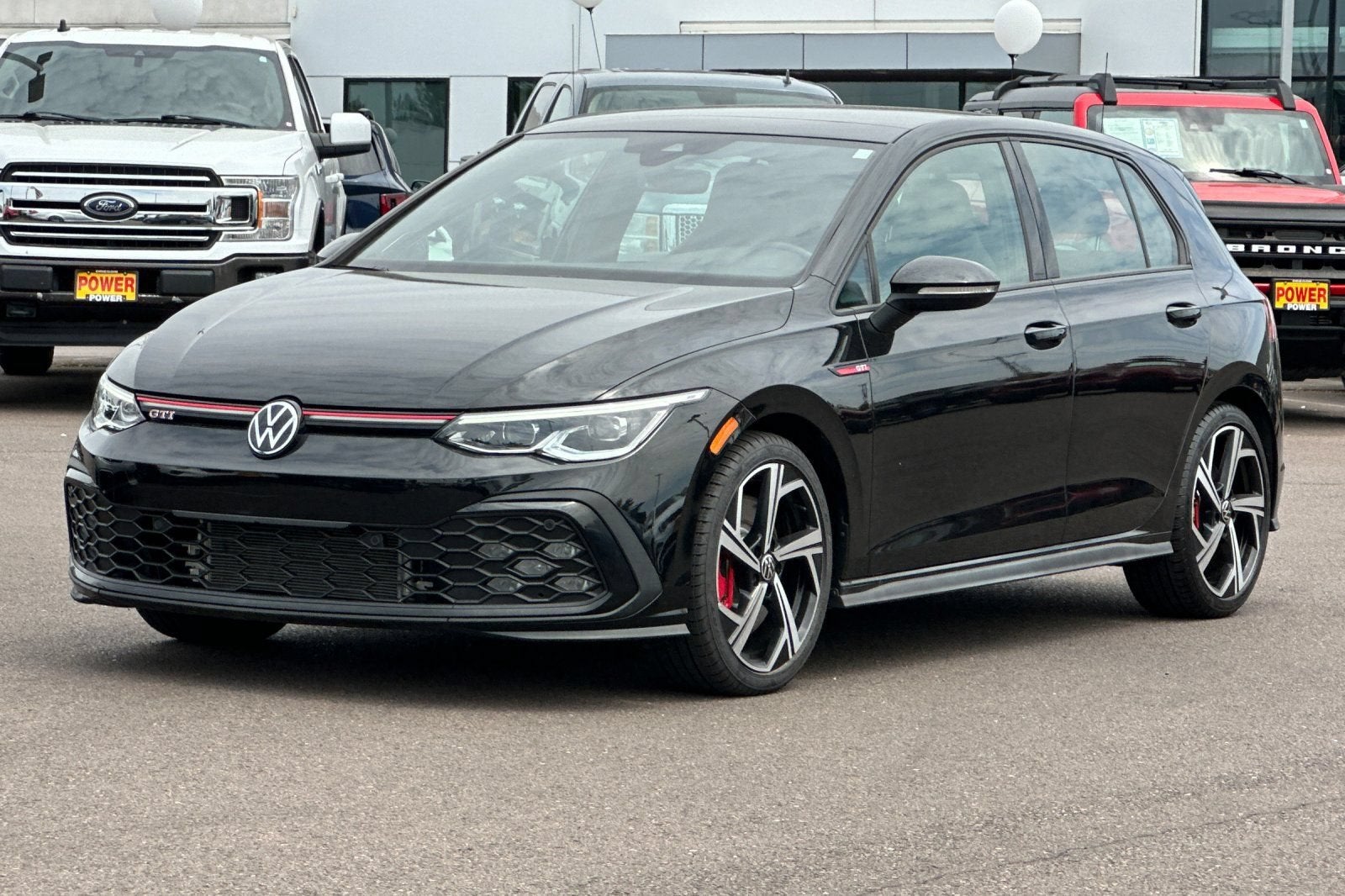 2024 Volkswagen Golf GTI SE