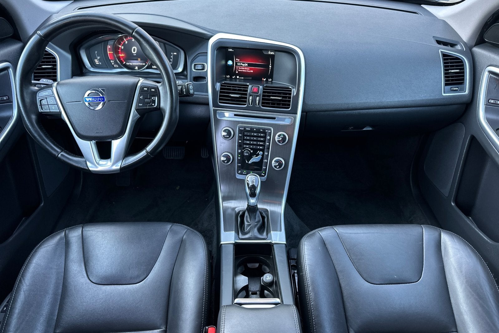 2016 Volvo XC60 T5 Drive-E Premier