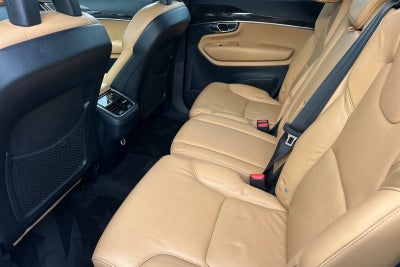 2017 Volvo XC90 Momentum