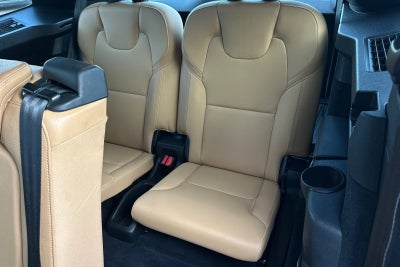 2017 Volvo XC90 Momentum