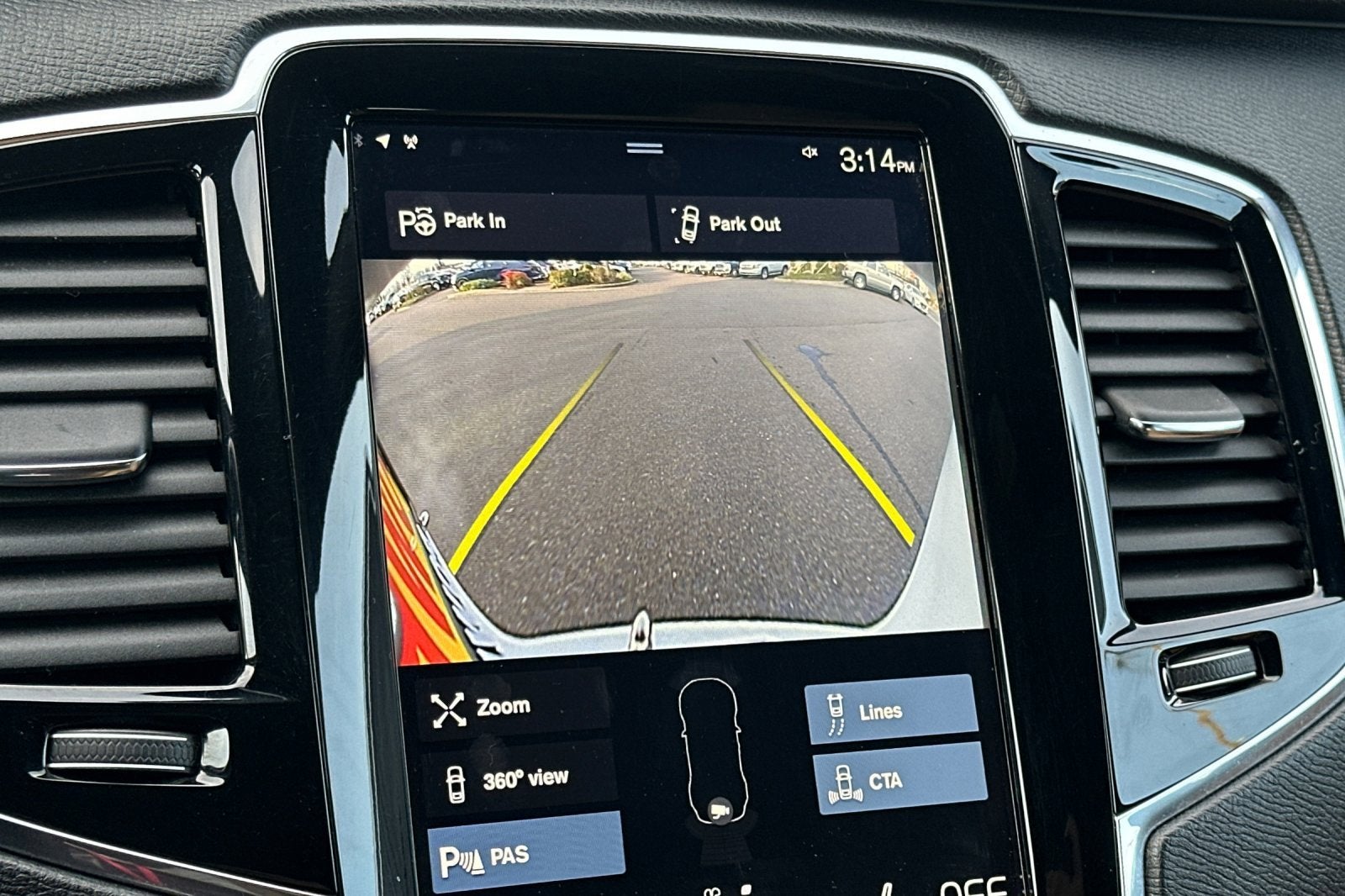 2017 Volvo XC90 Momentum