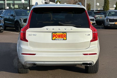 2017 Volvo XC90 Momentum