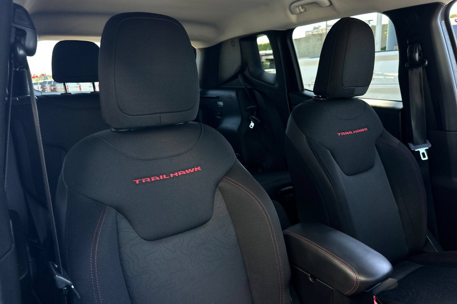 2016 Jeep Renegade Trailhawk