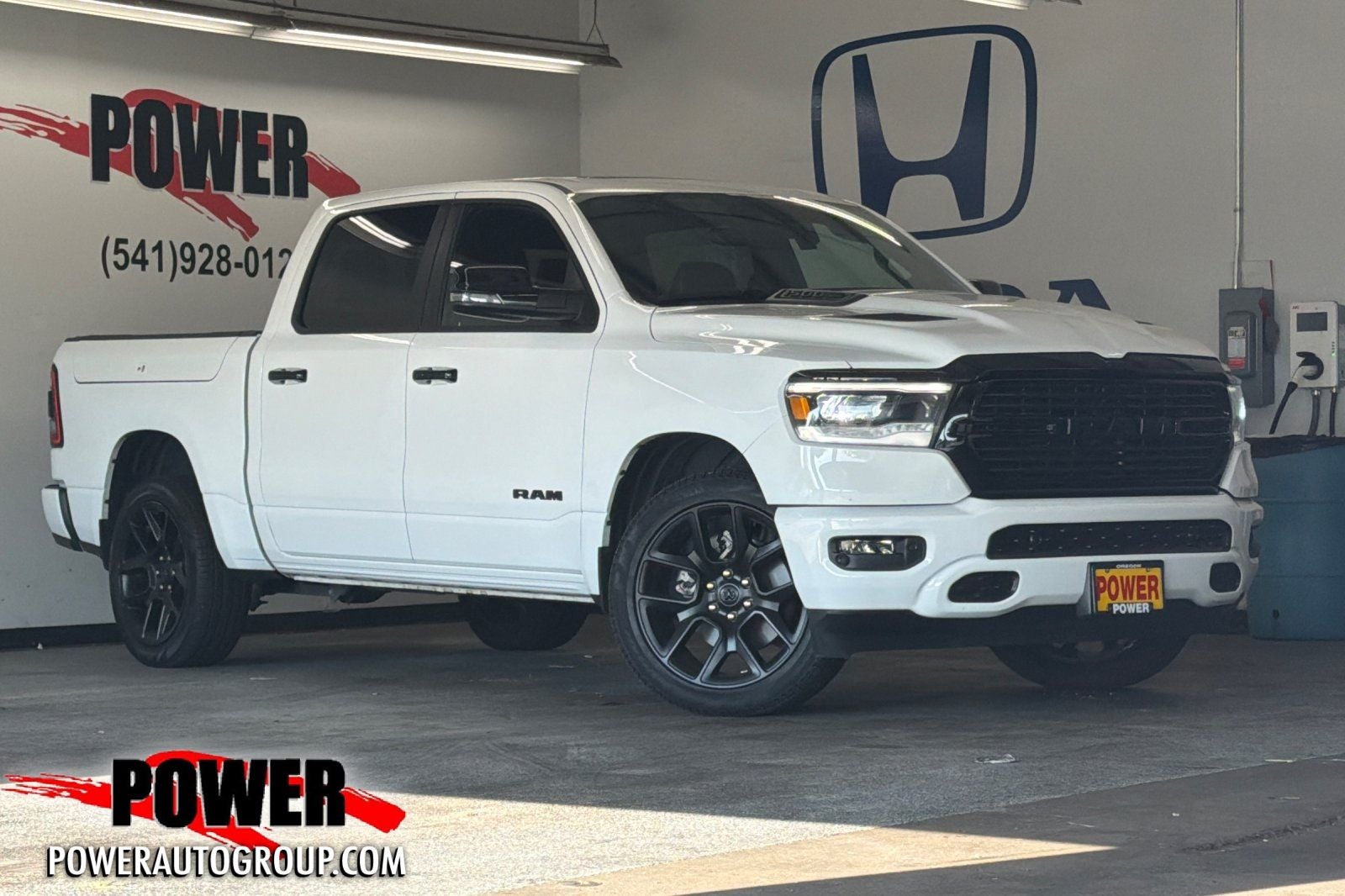 2024 RAM 1500 Laramie
