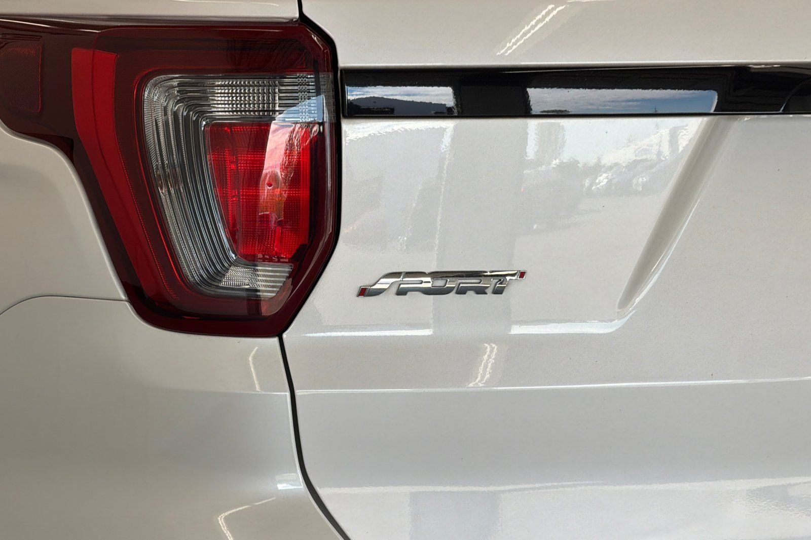 2018 Ford Explorer Sport