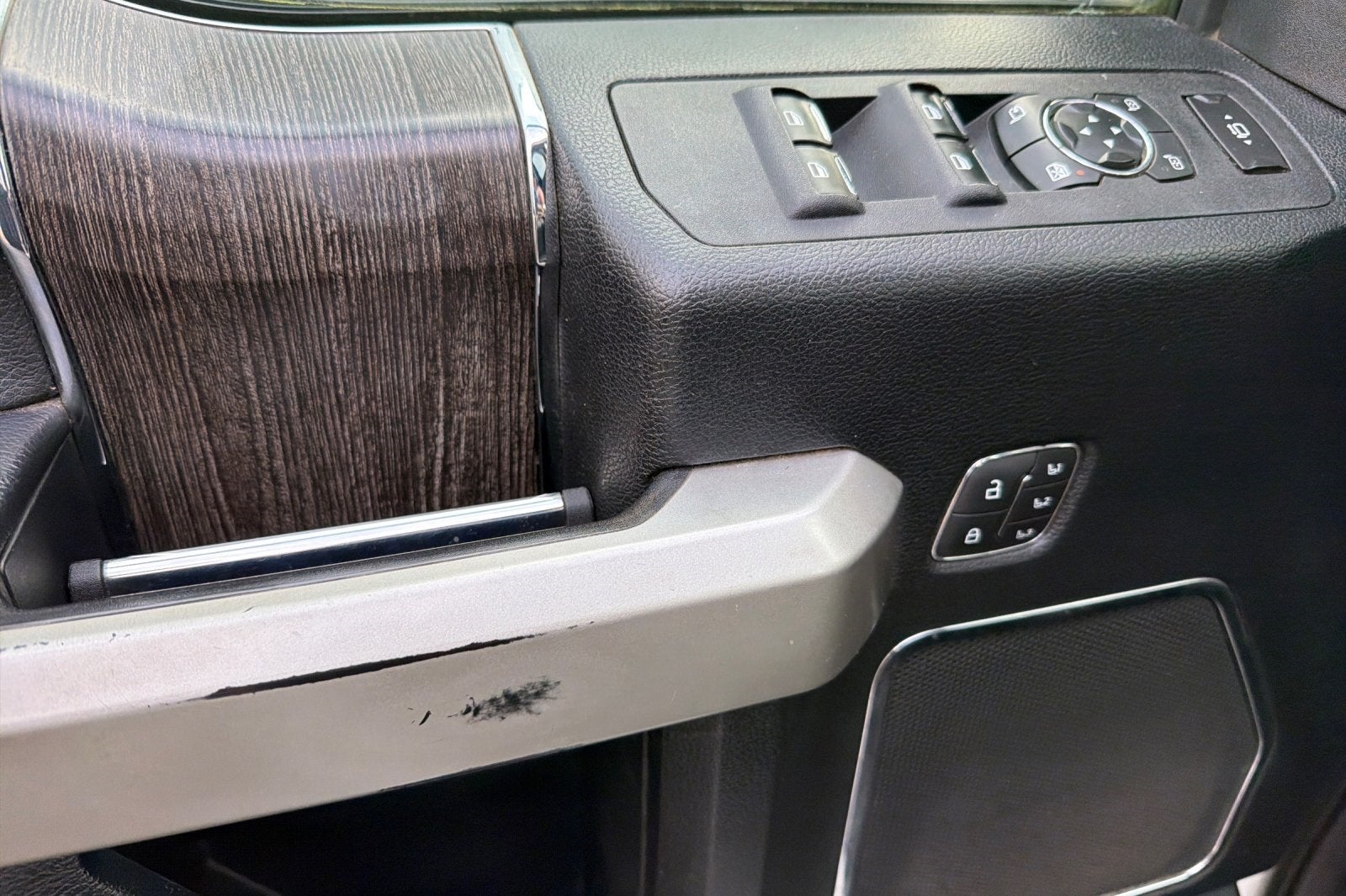 2020 Ford F-350SD Lariat