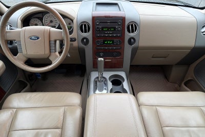 2005 Ford F-150 Base