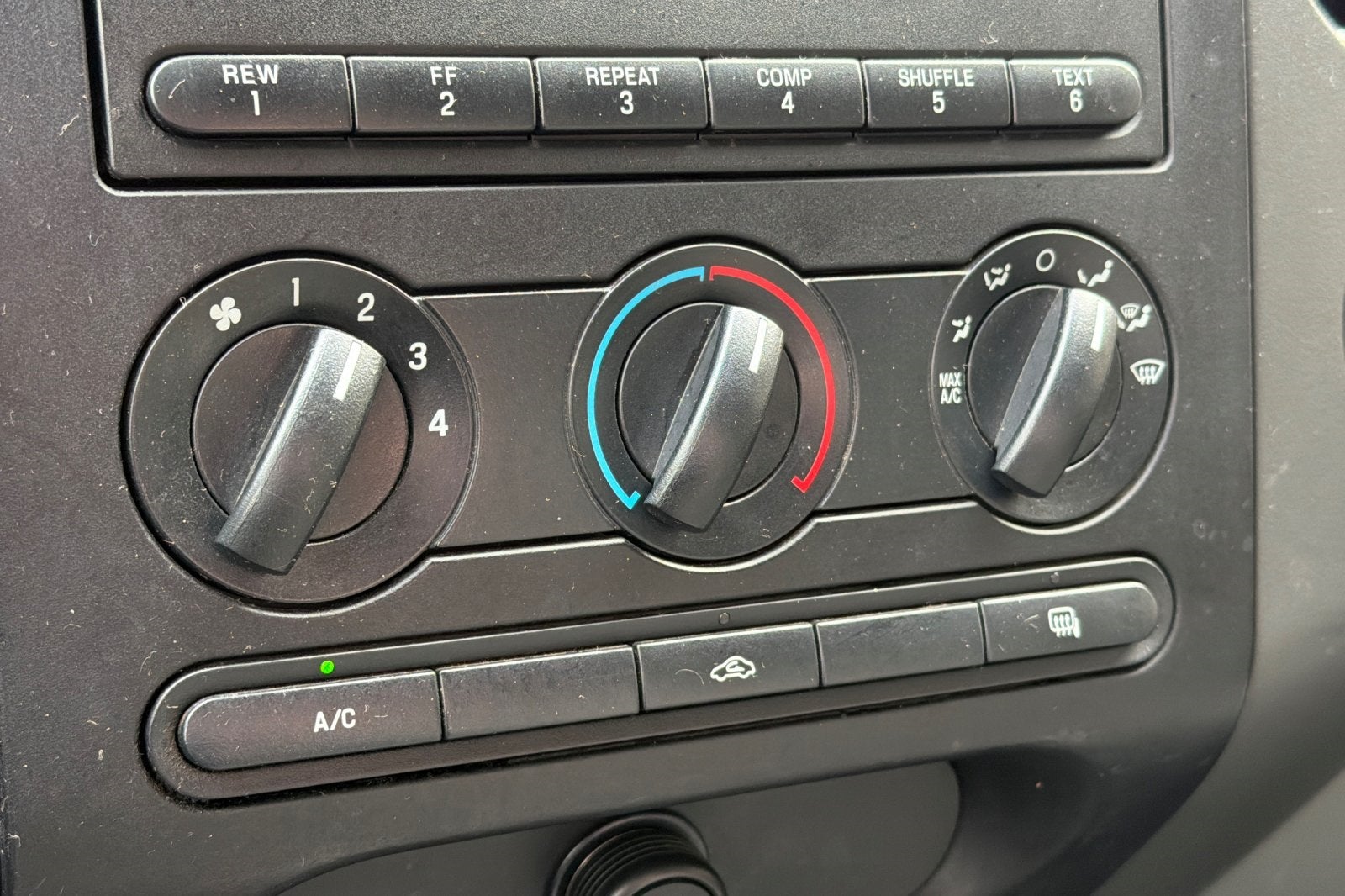 2004 Ford F-150 Base