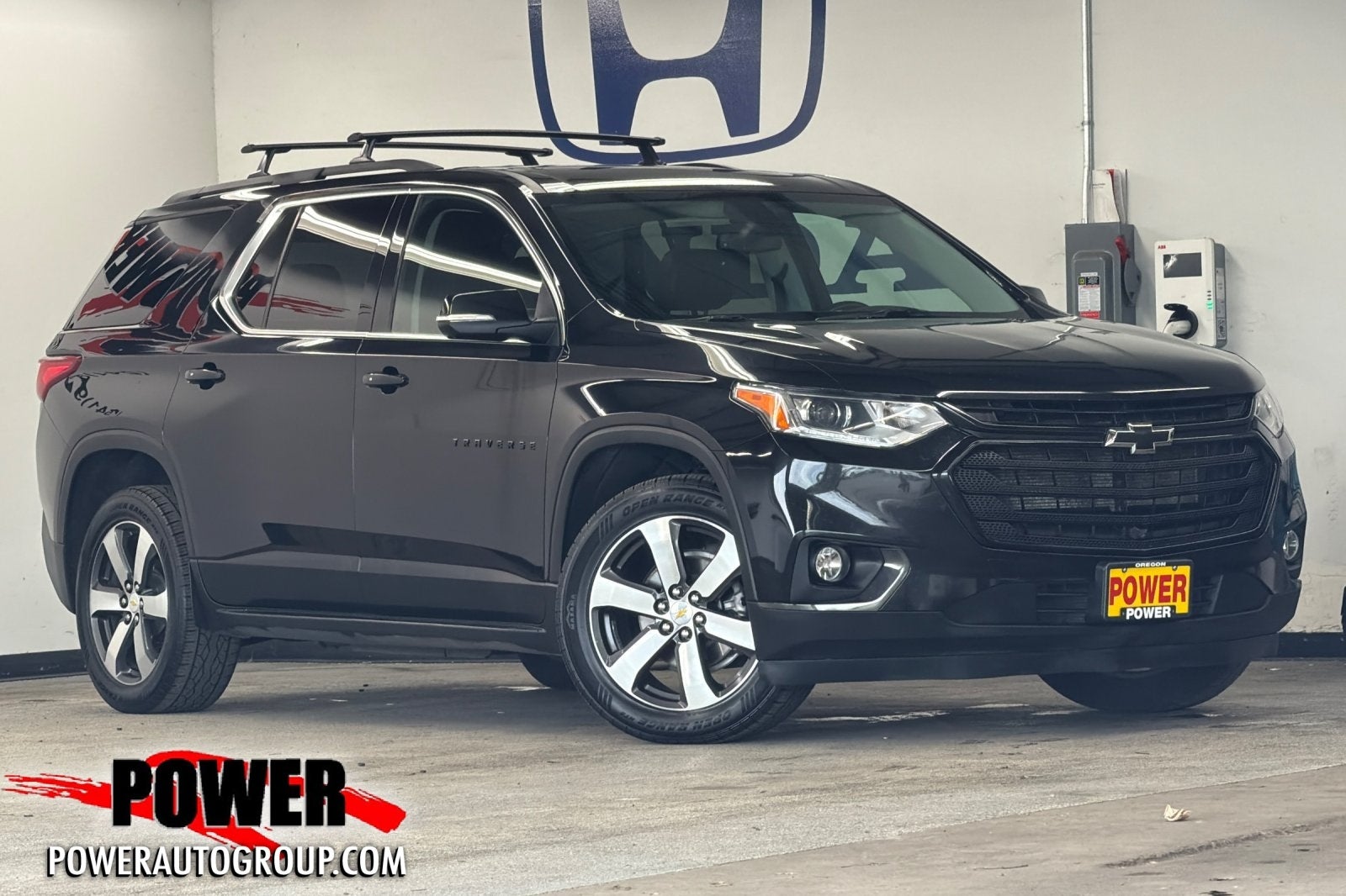 2021 Chevrolet Traverse LT Leather