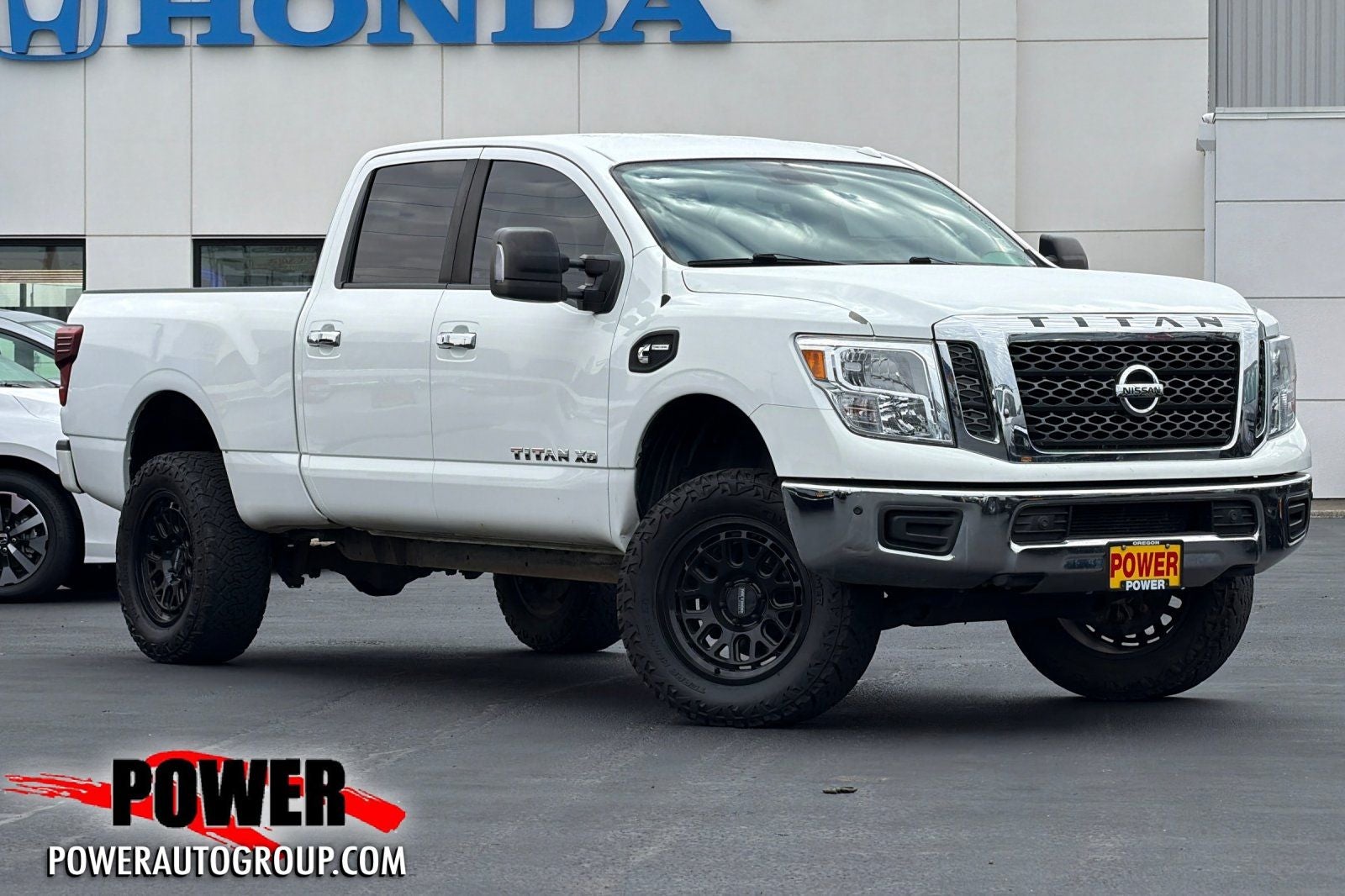2018 Nissan Titan XD SV