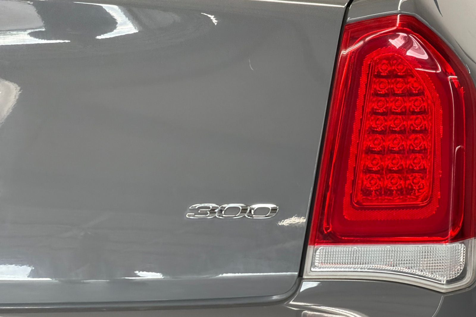 2019 Chrysler 300 Touring