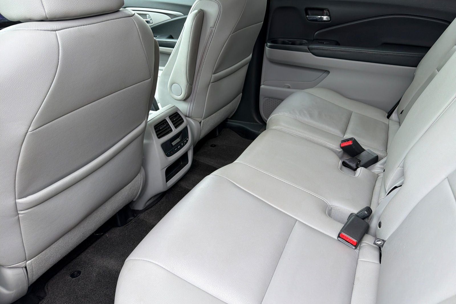 2016 Honda Pilot EX-L w/Navigation