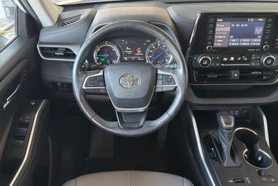 2022 Toyota Highlander Hybrid Bronze Edition