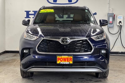 2022 Toyota Highlander Platinum