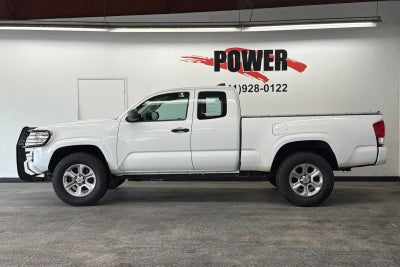 2016 Toyota Tacoma SR