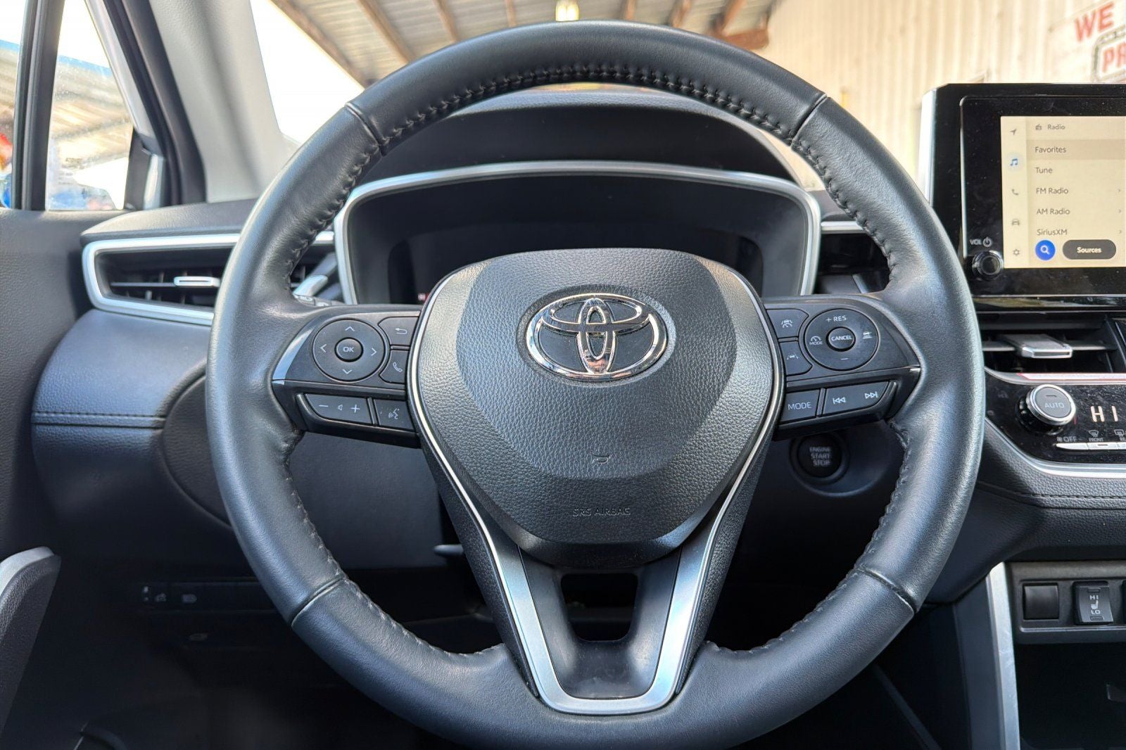 2024 Toyota Corolla Cross XLE