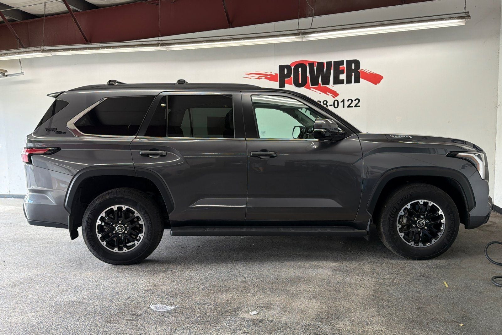 2024 Toyota Sequoia SR5