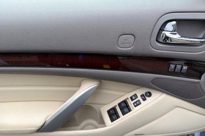 2011 INFINITI G37 Base