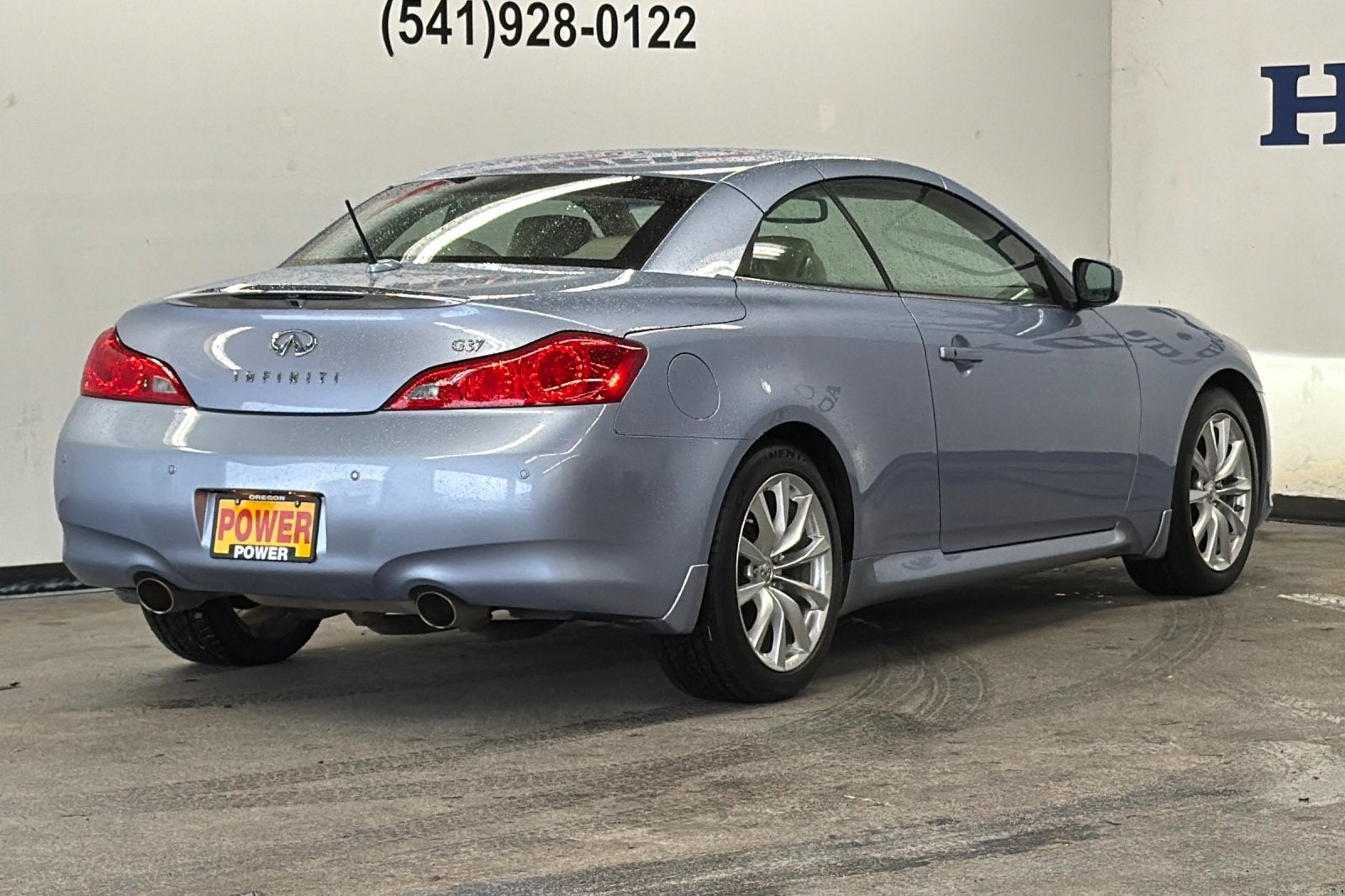 2011 INFINITI G37 Base