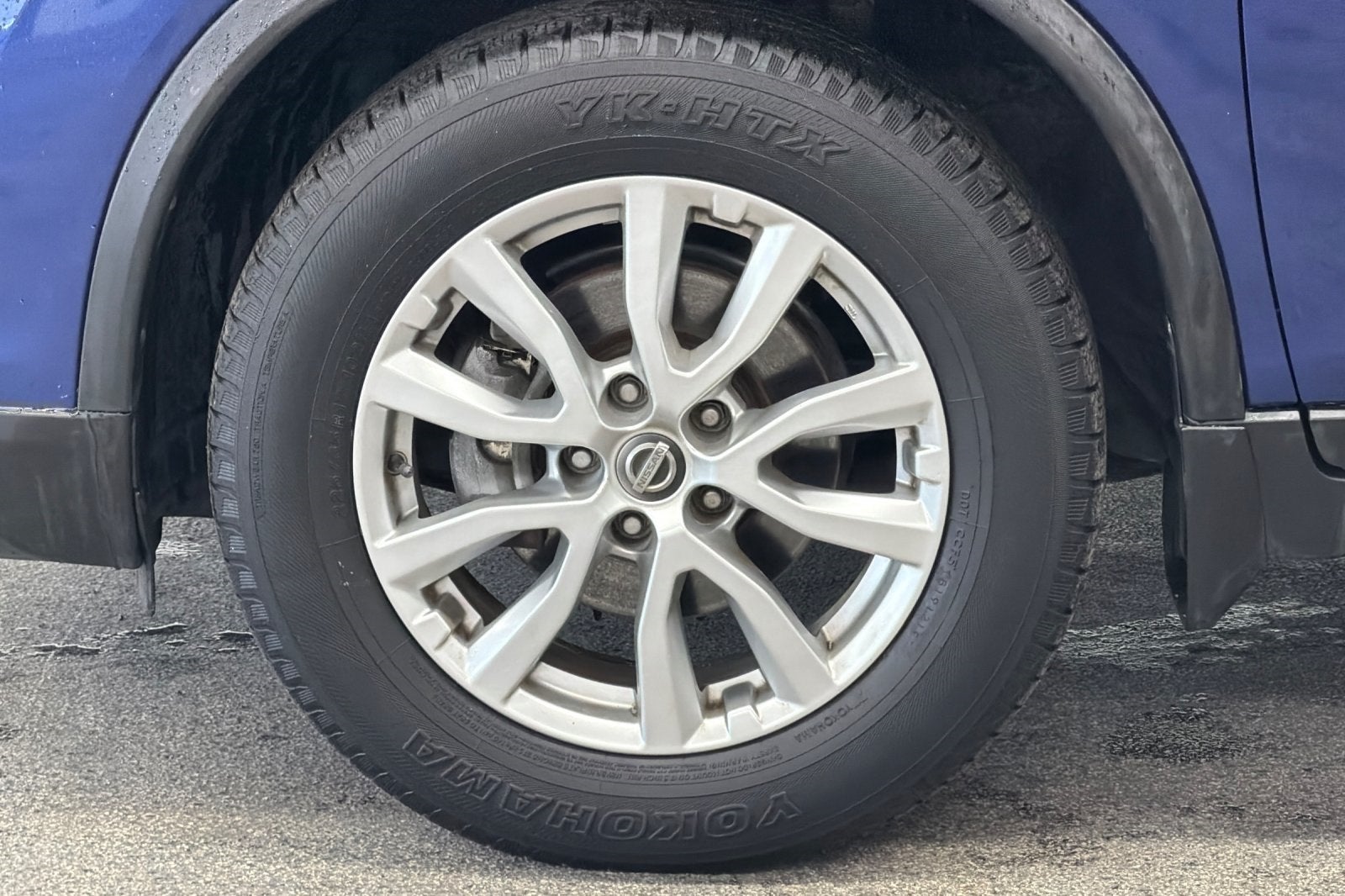 2017 Nissan Rogue SV