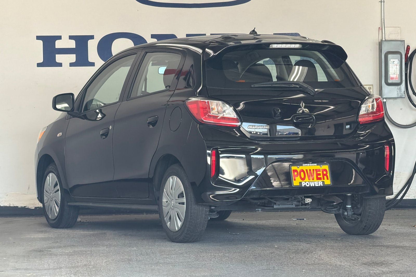 2024 Mitsubishi Mirage ES